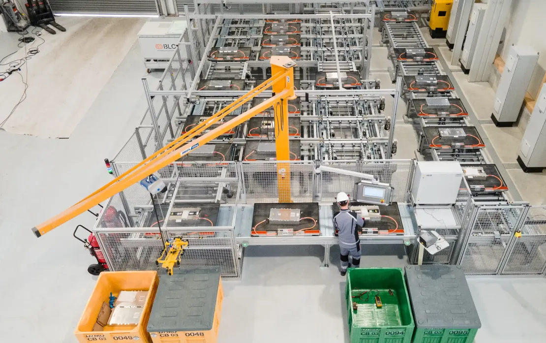 Components and customized solutions for industrial automation.